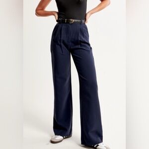Abercrombie & Fitch Sloane Tailored Navy Wide Leg Pants, Small Short